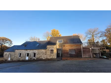 vente maison 8 pièces 250 m² à corlay (22320)  449 700 €