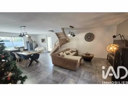vente maison 7 pièces 202 m² bruille-saint-amand (59199)