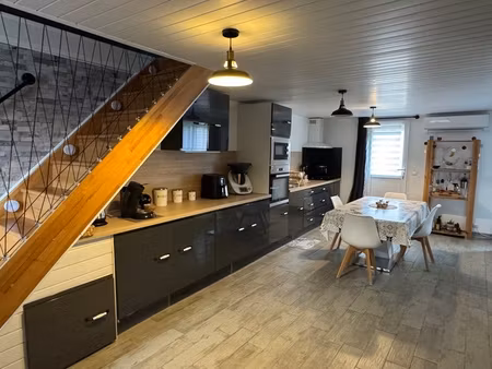 belle maison rénovée 3 chambres + studio indépendant