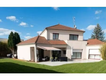 maison les mesneux 187.4 m² t-5 à vendre  690 000 €