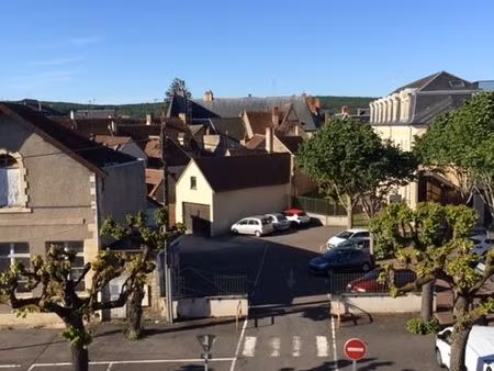 t2 saint amand montrond centre ville