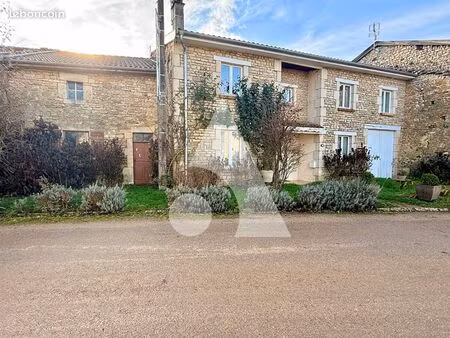 maison 8 pièces 320 m²