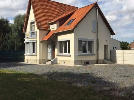 location maison individuelle  proche du centre de cambrai