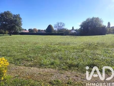 terrain constructible viabilisé à vendre