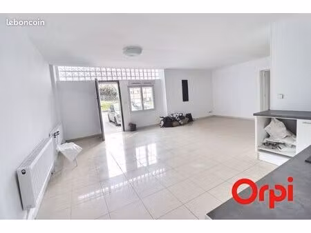 local professionnel bureaux