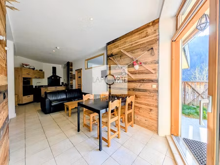 vente appartement 2 pièces 53 m² à la giettaz (73590)  225 000 €