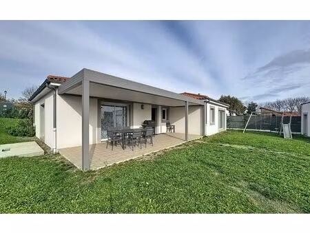 maison marsat m² t-5 à vendre  449 000 €