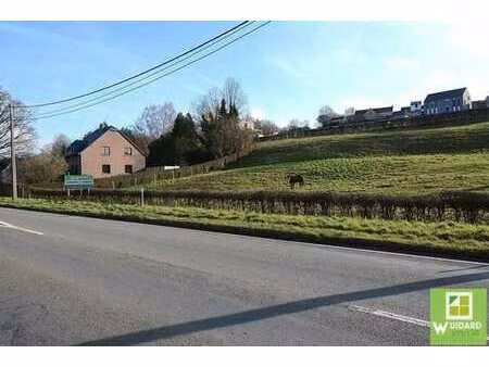 terrain à bâtir de 2.011 m²