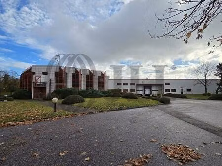 local d'activités à vendre