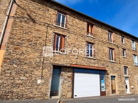 maison 7 pièces 214 m²