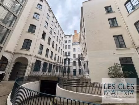 bureaux 63 m² lyon 1er