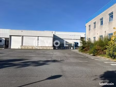 local d'activité 5 346 m²