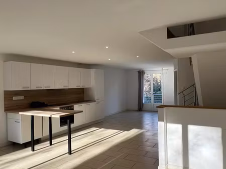 à louer – maison mitoyenne 101 m² (loi carrez) – waldighofen – 1 240 €