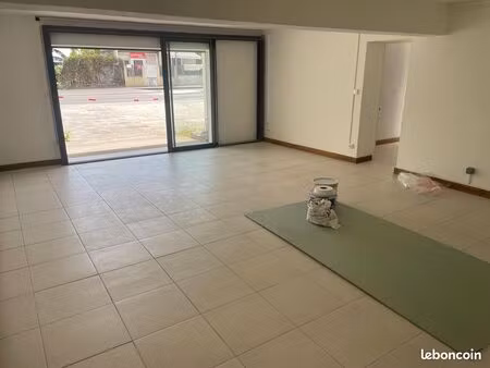 location 1 appt 1 local