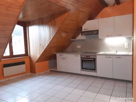 f2 à louer à arbois 39600