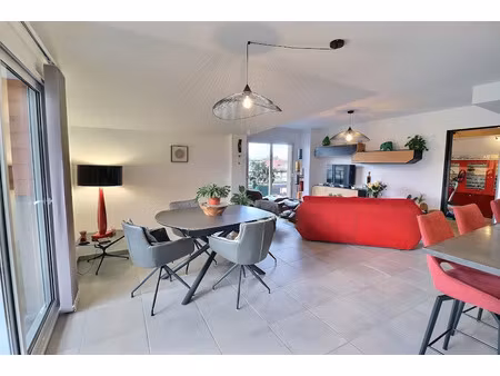 vente appartement 5 pièces 126.2 m² à margencel (74200)  520 000 €