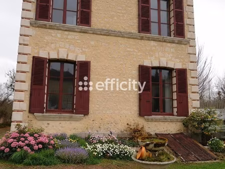 maison 5 pièces - 156 m²