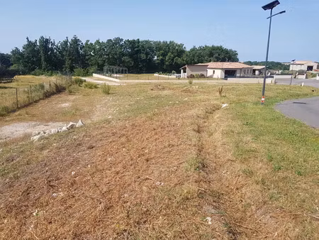 vente terrain 1759 m² à combefa (81640)  38 990 €