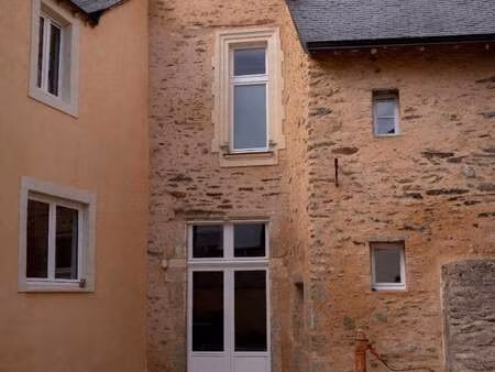 vente maison à laval (53000) : à vendre / 169m² laval