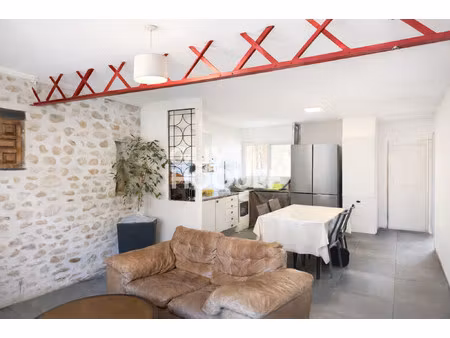 un immeuble rare à deux pas de la gare d’elne