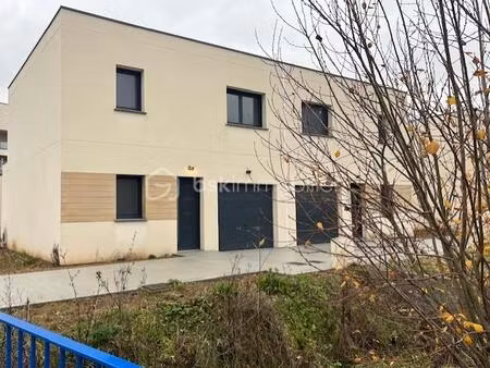 maison de 85 m² à deville-les-rouen