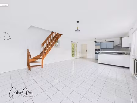 maison à vendre 3 pièces avec extérieur et garage