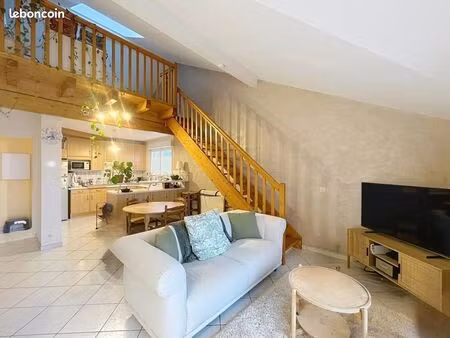 duplex/triplex 3 pièces 67 m²