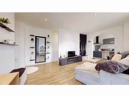 vente immeuble 5 pièces 140.35 m² à corme-royal (17600)  199 000 €