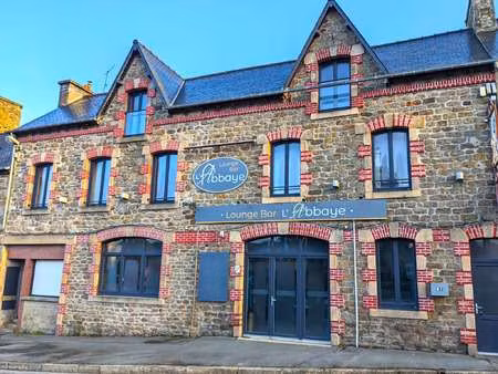 vente immeuble à plancoët (22130) : à vendre / 415m² plancoët