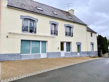 vente immeuble 12 pièces 191 m² à plouray (56770)  273 000 €