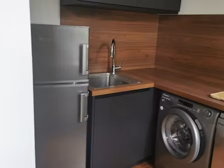 location appartement 2 pièces 64 m² à limoux (11300)  550 €