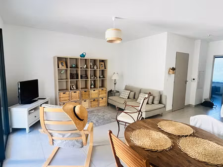 meyrargues - t2 meublé avec jardin  climatisation et stationnement