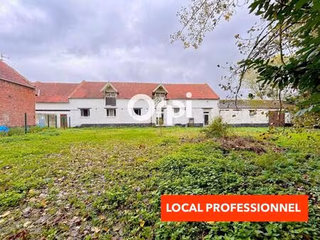 local professionnel de 400m2