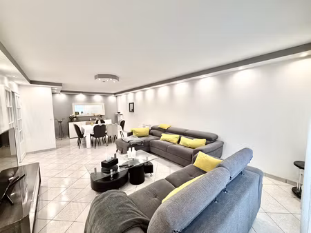 ** superbe appart de 4 pieces a bagnolet limite les lilas **