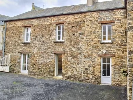 exclusivite!! maison en pierre – de 135 m²  3 chambres + bureau – à 5 min de saint-lô – id