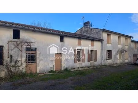 maison à réhabiliter de 189 m²  4 chambres  garage et jardin