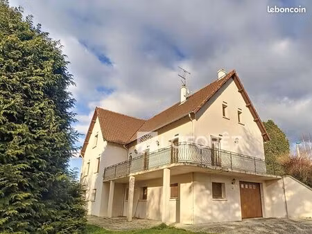 maison 6 pièces 218 m²