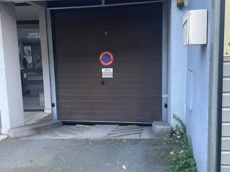 location garage au sart