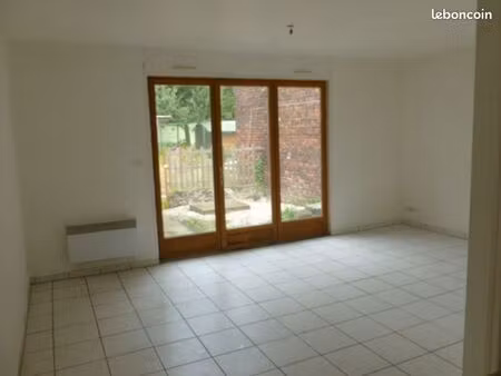 studio plain pied – 25 m² en rez de jardin clos ? – calme  proche belgique & autoroute