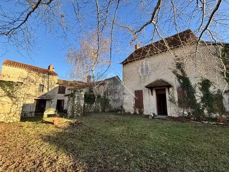 ensemble immobilier en pierre