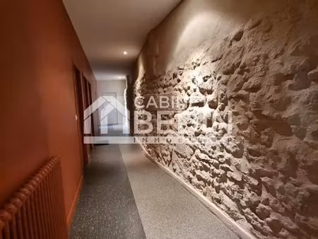 location locaux professionnels 18 m² à bordeaux (33000)  735 €