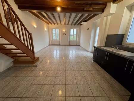 location maison 3 pièces 84 m² à jouy-sur-morin (77320)  970 €