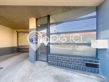 à vendre ? local commercial 18 m2 ? rue saint-jean ? locatai