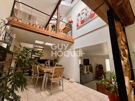 maison 5 pièces 173 m2 avec garage sur une parcelle de 475m² à moret-sur-loing