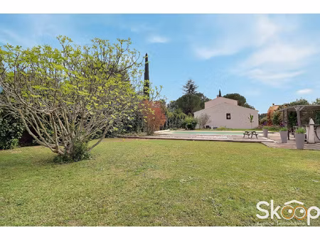 vente villa 5 pièces avec piscine