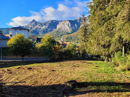 terrain saint bonnet centre