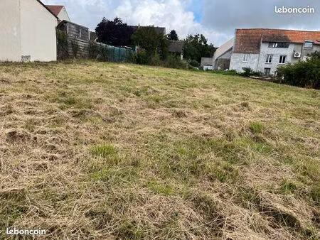 terrain à bâtir à cuisy