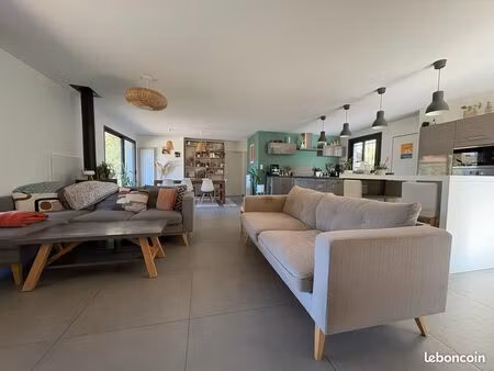 belle maison familiale rénovée 150m2 piscine