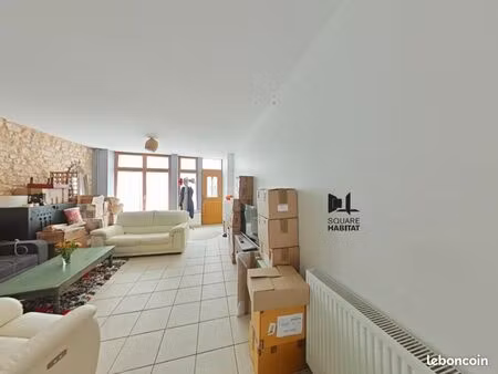maison 4 pièces 147 m²
