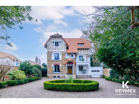 demeure meulière de caractère - 245 m² - 8 pièces - 6 chambres- sous-sol & garage